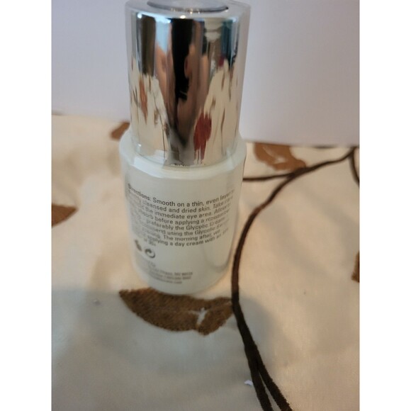 SERIOUS SKIN CARE GLYCOLIC EXTREME RENEWAL SERUM - ORIGINAL (NWB/1oz/Sealed) - Picture 2 of 5